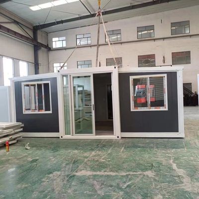 20ft/40ft Portable Mobile Living Container House with Expandable Steel Structure